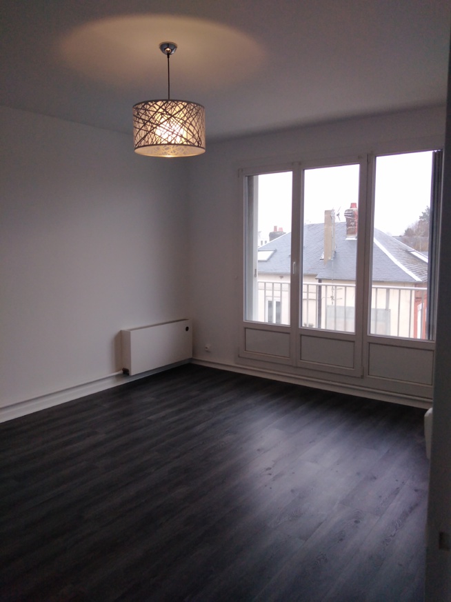 APPARTEMENT T2, balcon, 45 m², Louviers