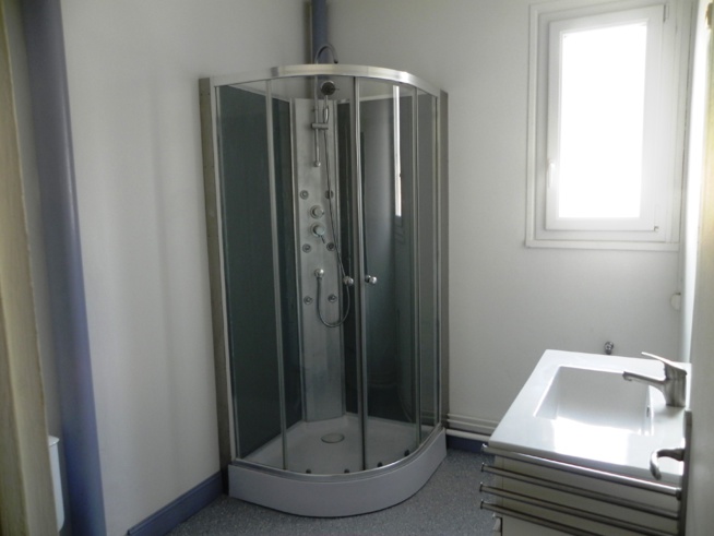 Appartement T2, 66 m² avec balcon et garage à Louviers