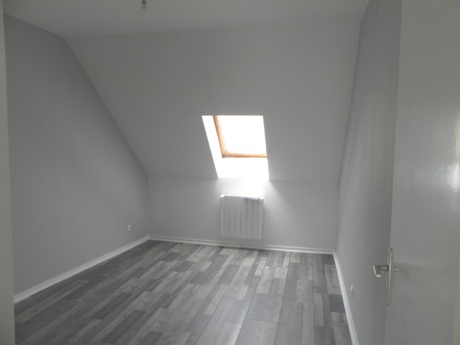 Appartement T3 de 65 m² avec place de parking privé centre ville de Louviers