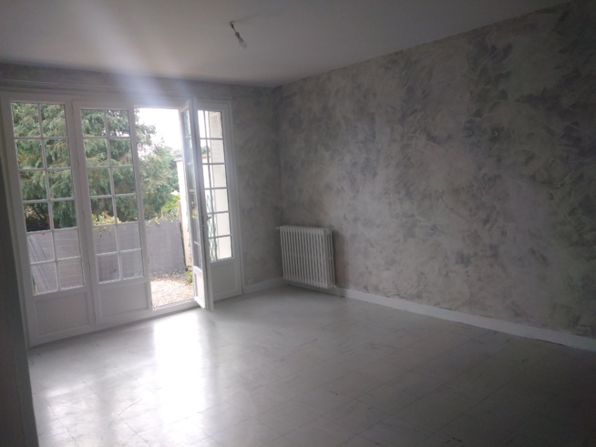 Maison T5 de 125 m² à ANDE avec sous sol et jardin Maison T5 de 125 m² à ANDE avec sous sol et jardin