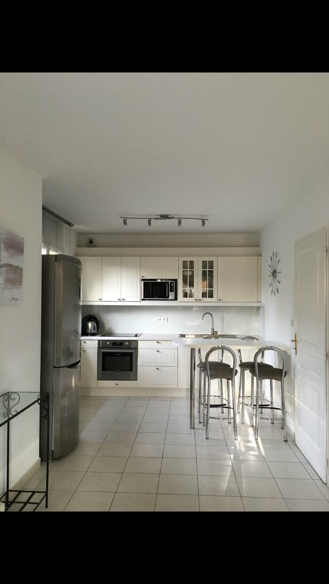 Maison T4 de 86m² le Vaudreuil ( jardin, garage) Maison T4 de 86m² le Vaudreuil ( jardin, garage)