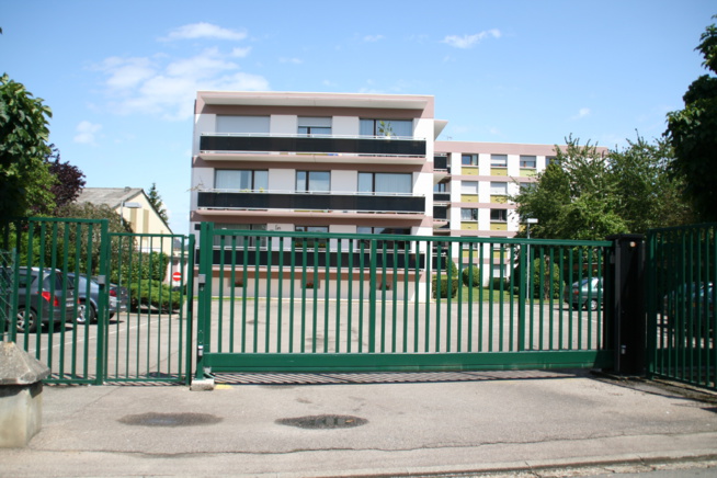 APPARTEMENT T2, balcon, 67 m², Louviers