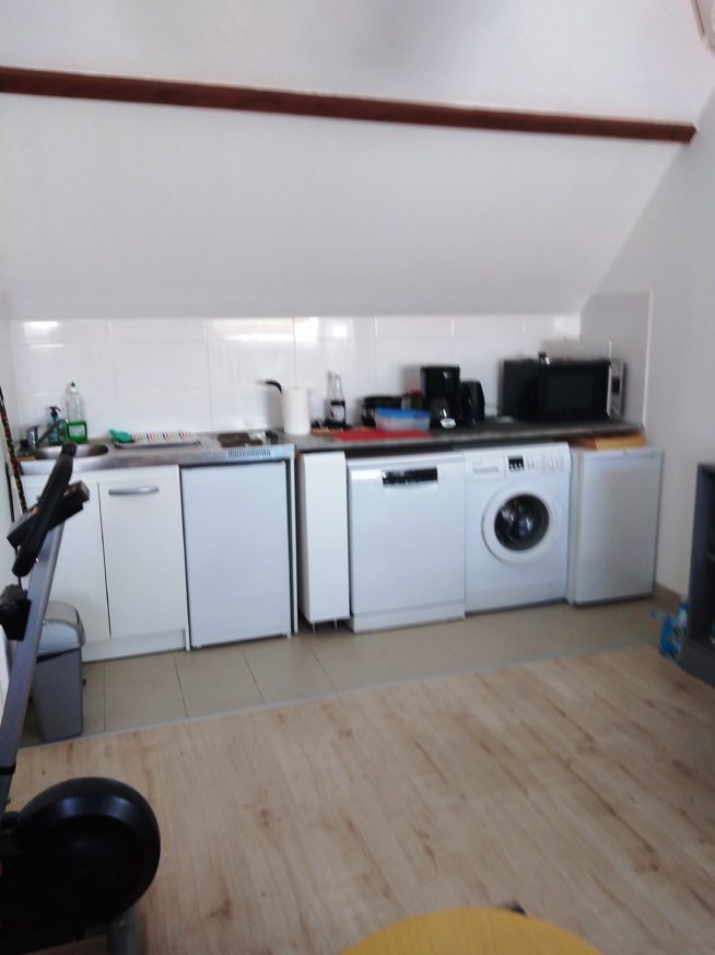 Appartement MEUBLE T2 avec place de parking Le VAUDREUIL (34.63m²)