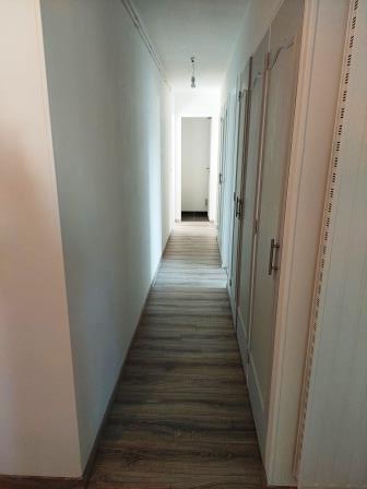 Appartement T3 de 80 m² avec balcon, cave et place de parking à LOUVIERS Appartement T3 de 80 m² avec balcon, cave et place de parking à LOUVIERS