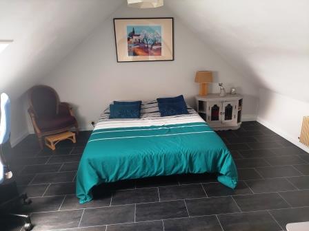 Maison T5 de 141 m² à LOUVIERS avec jardin, garage, cave et dépendance Maison T5 de 141 m² à LOUVIERS avec jardin, garage, cave et dépendance