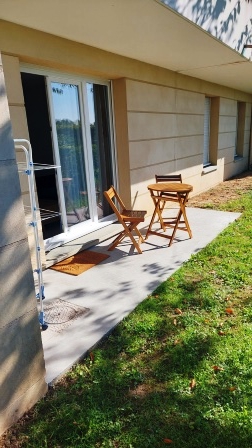Appartement MEUBLE T2 avec terrasse et place de parking VAL DE REUIL (54m²) Appartement MEUBLE T2 avec terrasse et place de parking VAL DE REUIL (54m²)