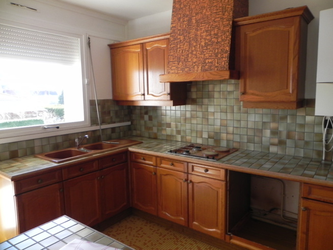 Appartement T4 de 75 m² avec balcon et cave à LOUVIERS