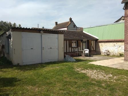 Maison T3 bis (77.8m²), avec dépendance (20m²), jardin, cave et terrasse à Louviers Maison T3 bis (77.8m²), avec dépendance (20m²), jardin, cave et terrasse à Louviers