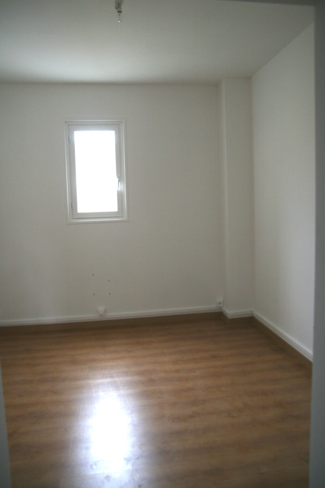APPARTEMENT T2, 57.29 m², avec jardin à Louviers APPARTEMENT T2, 57.29 m², avec jardin à Louviers