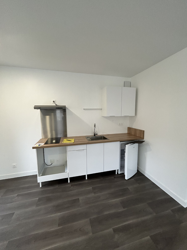 Appartement T2 avec place de parking Le VAUDREUIL (54m²) Appartement T2 avec place de parking Le VAUDREUIL (54m²)