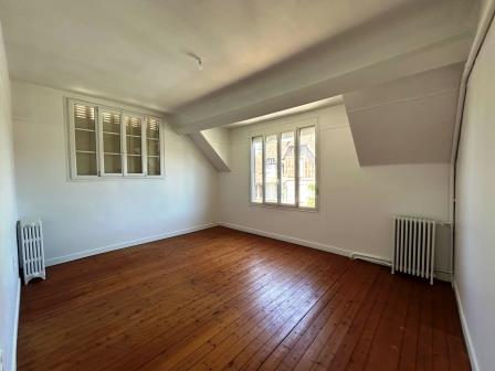 Belle maison T5 à Louviers avec jardin et garage (143m²)