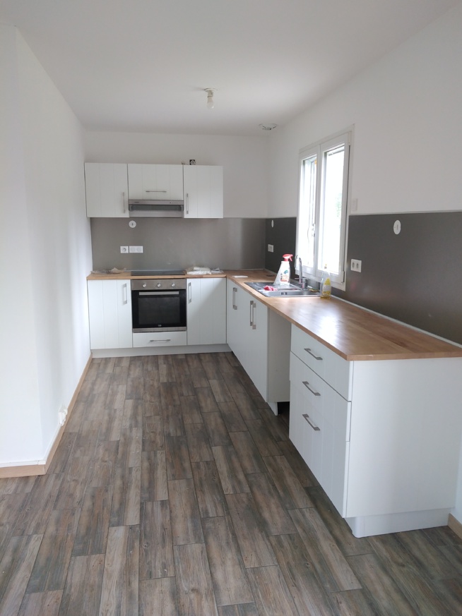 Maison T5 (95.65 m²), avec garage, jardin et terrasse à Amfreville sur Iton