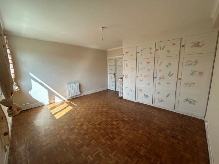 Appartement de type T3 de 79.29 m² avec balcon et cave Appartement de type T3 de 79.29 m² avec balcon et cave