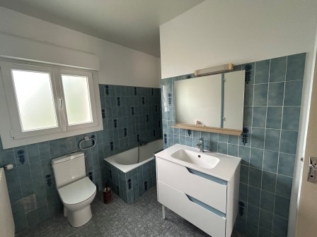 maison T6 à Fontaine-bellenger (131.78m²) avec jardin, terrasse et sous sol complet maison T6 à Fontaine-bellenger (131.78m²) avec jardin, terrasse et sous sol complet