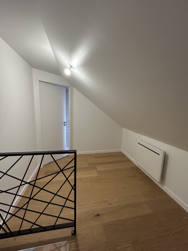 Maison T4 à Louviers (81m²) avec courette intérieure et sous sol Maison T4 à Louviers (81m²) avec courette intérieure et sous sol