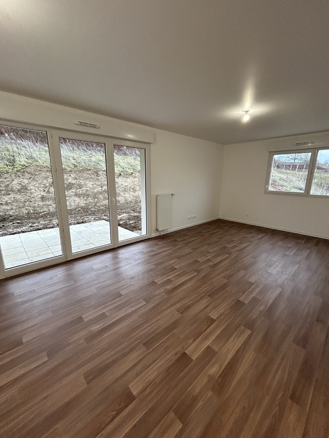 Appartement neuf T3 , Louviers (62.80²) avec place de parking et ascenseur