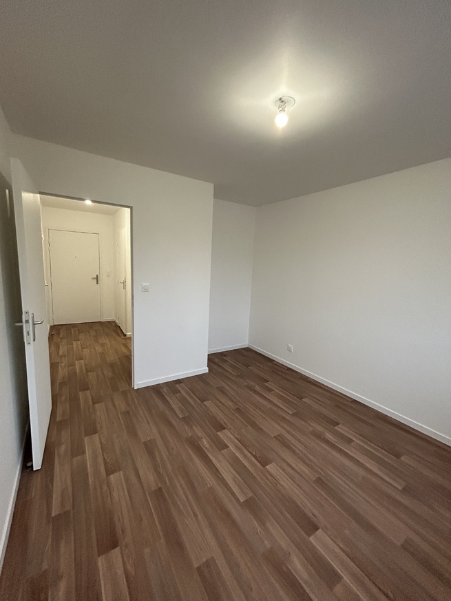 Appartement neuf T3 , Louviers (62.80²) avec place de parking et ascenseur Appartement neuf T3 , Louviers (62.80²) avec place de parking et ascenseur