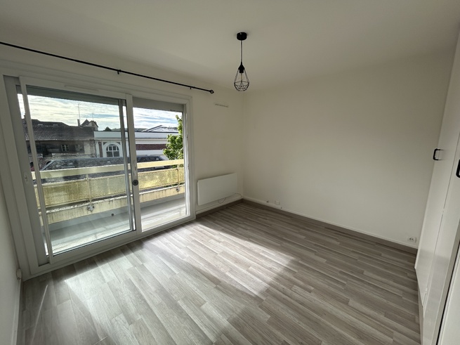 Appartement T2 de 33.08 m² à Louviers Appartement T2 de 33.08 m² à Louviers