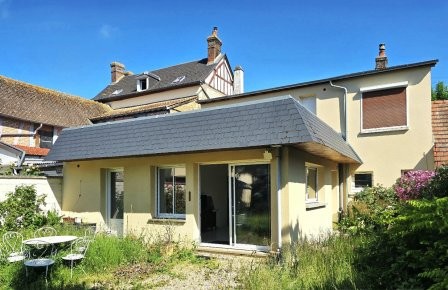 Belle maison de ville (137m²) à LOUVIERS avec jardin, garage et cave