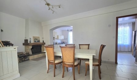 Belle maison de ville (137m²) à LOUVIERS avec jardin, garage et cave