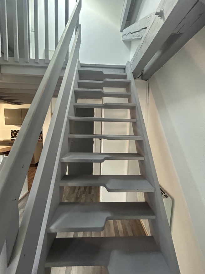 Appartement T2 de 19 m² à Louviers avec place de parking