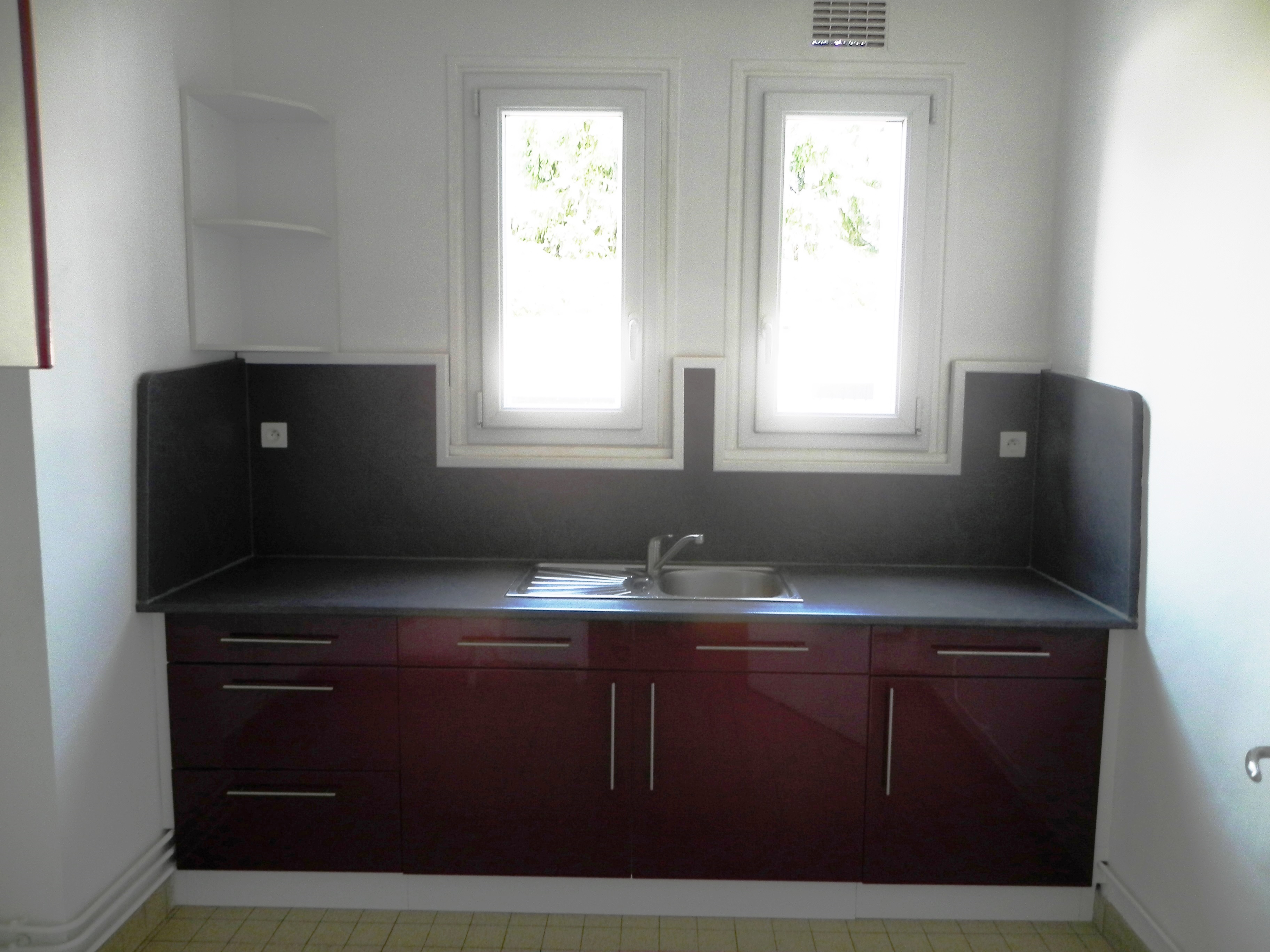 Appartement T2, 66 m² avec balcon et garage à Louviers