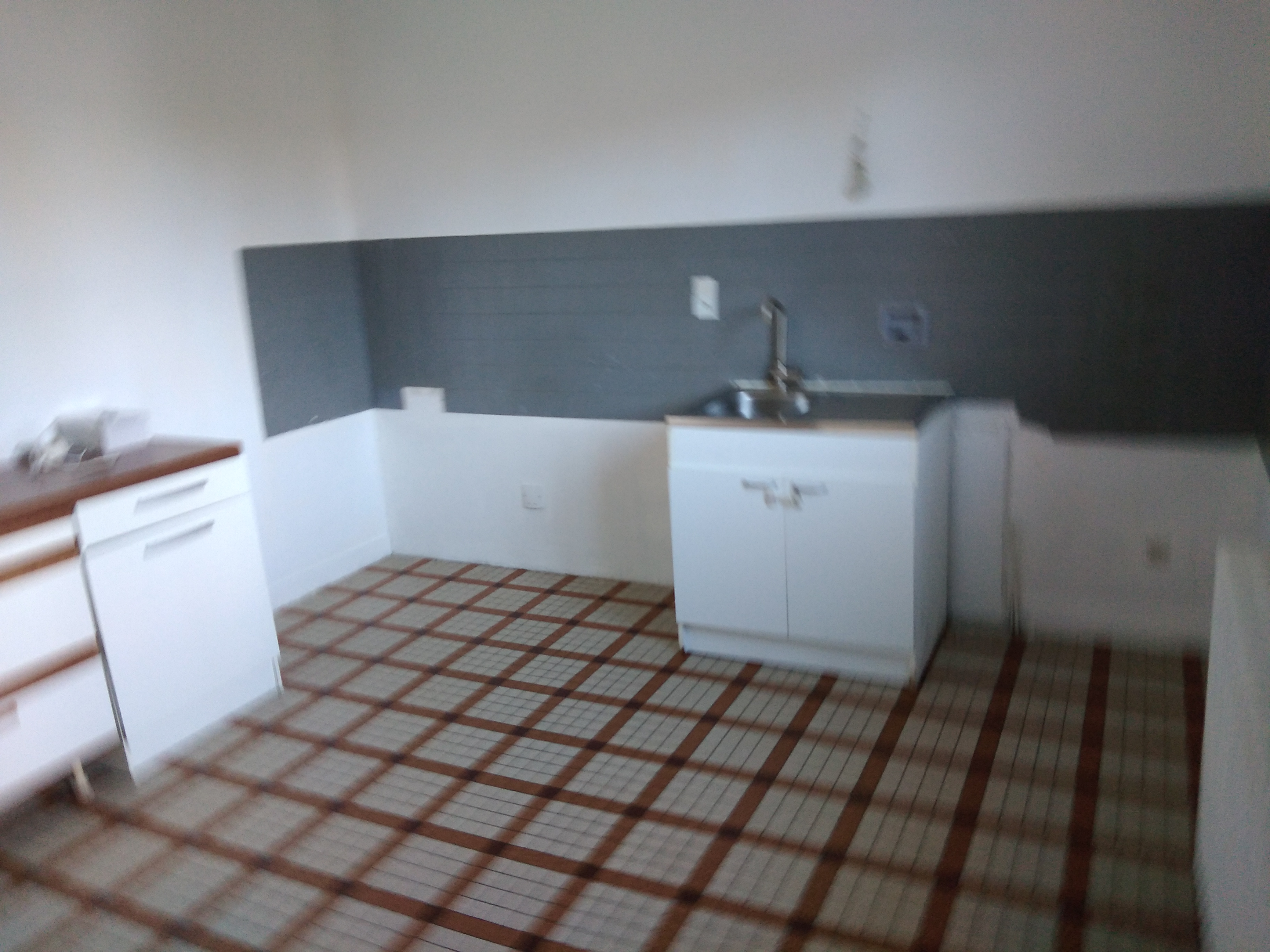 Maison T5 de 125 m² à ANDE avec sous sol et jardin