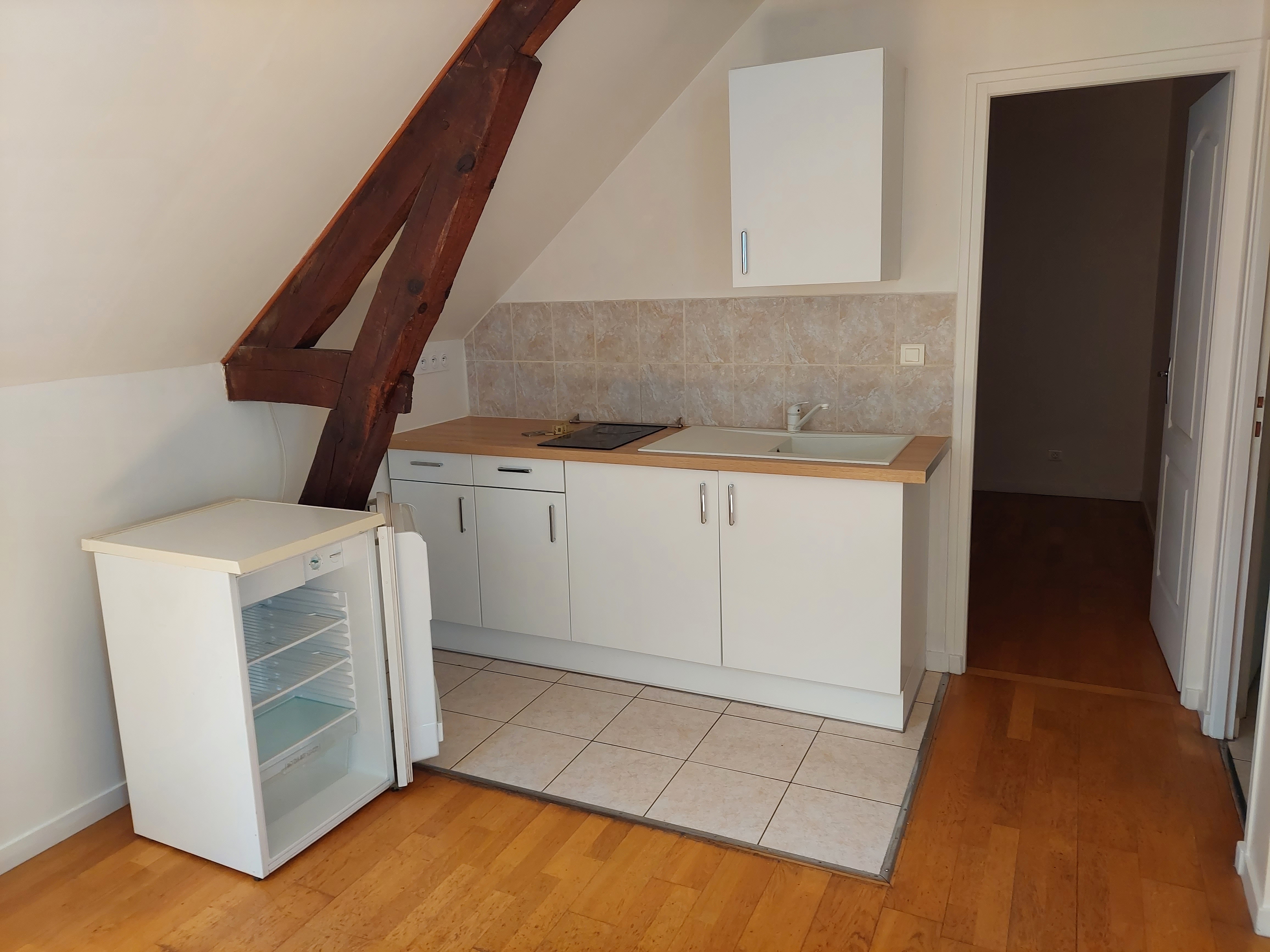 Appartement T2 avec place de parking Le VAUDREUIL (29.75m²)