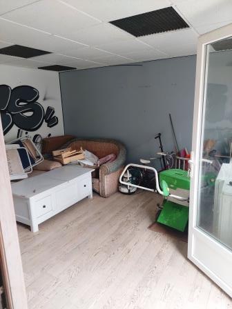 Maison T5 de 141 m² à LOUVIERS avec jardin, garage, cave et dépendance