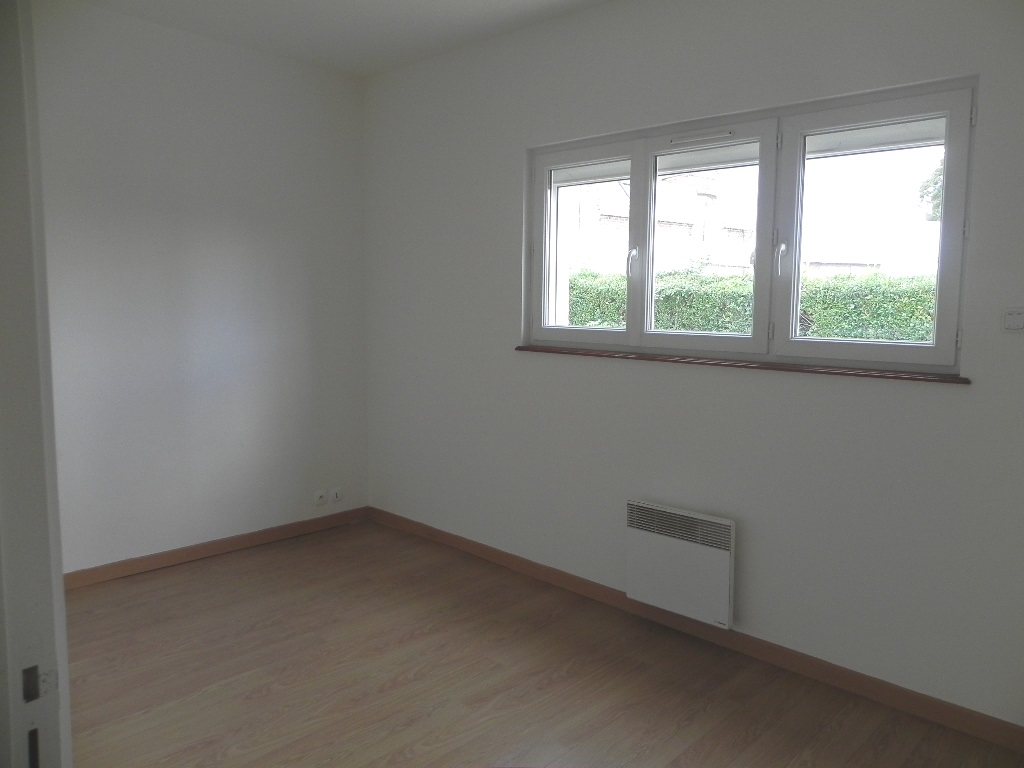 Maison T3 de 65 m²  à Canappeville avec jardin et garage 