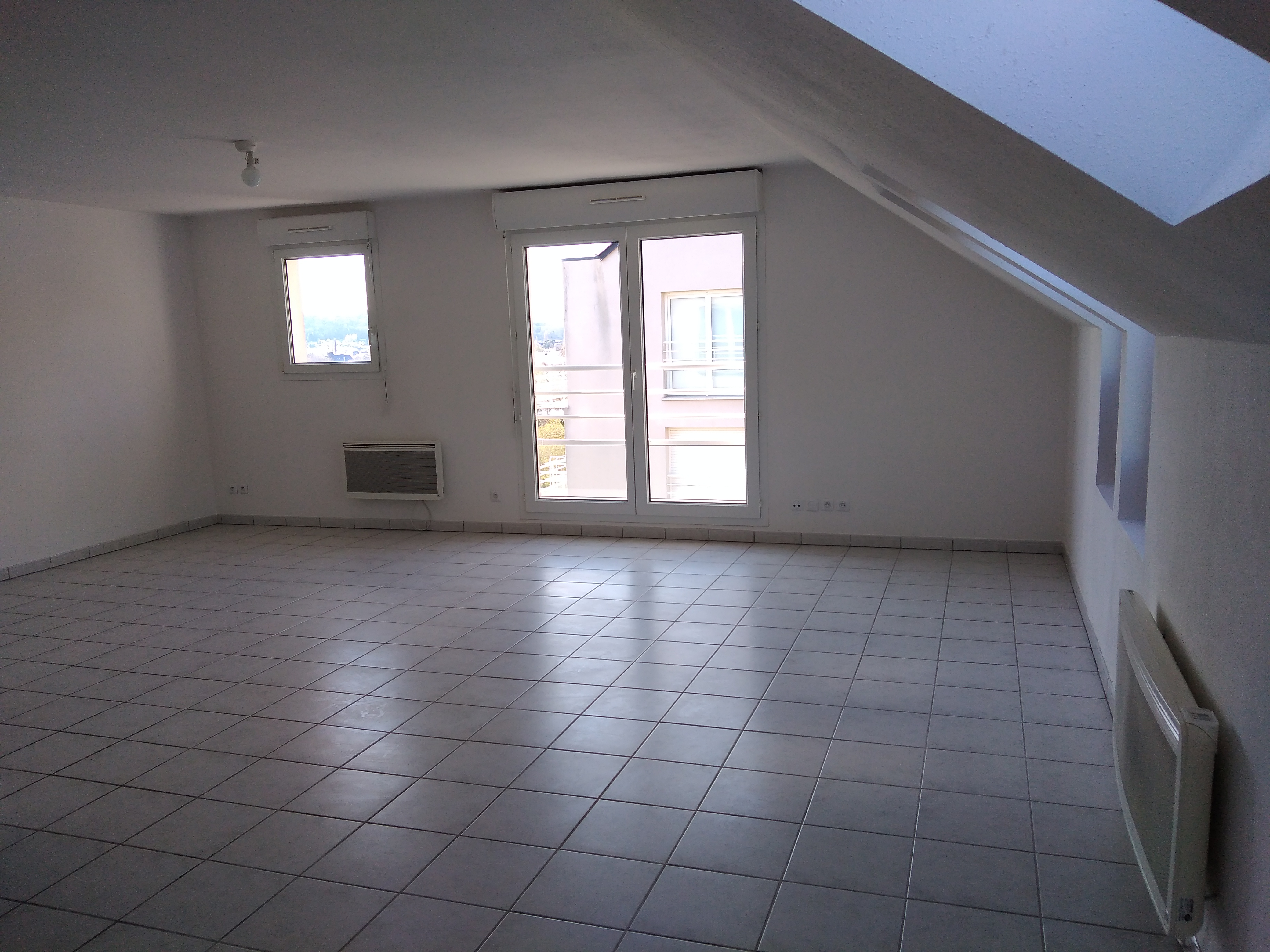 Appartement T2, Louviers (63.54m²) avec place de parking en sous sol