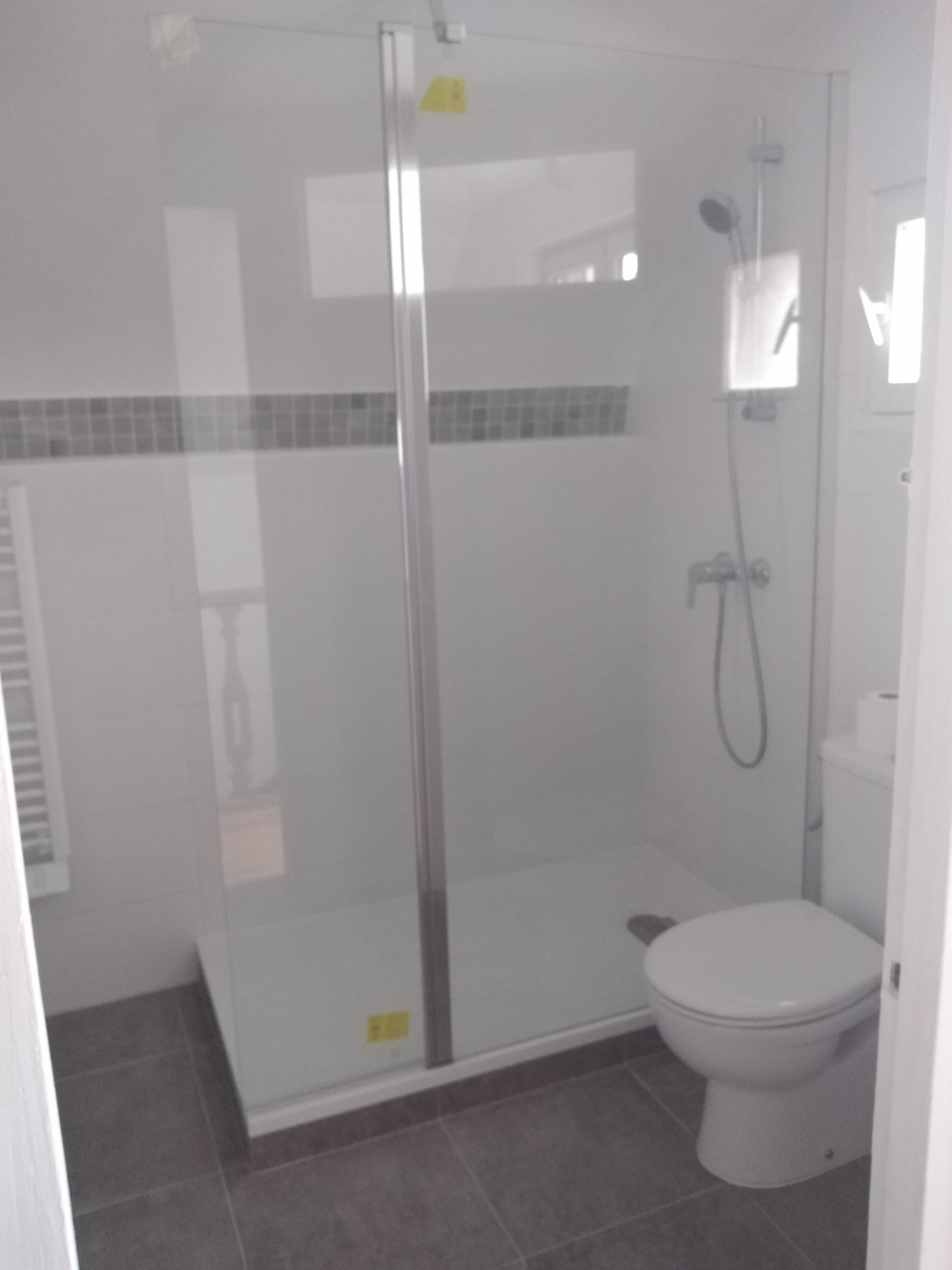 Maison T3 bis (77.8m²), avec dépendance (20m²), jardin, cave et terrasse à Louviers