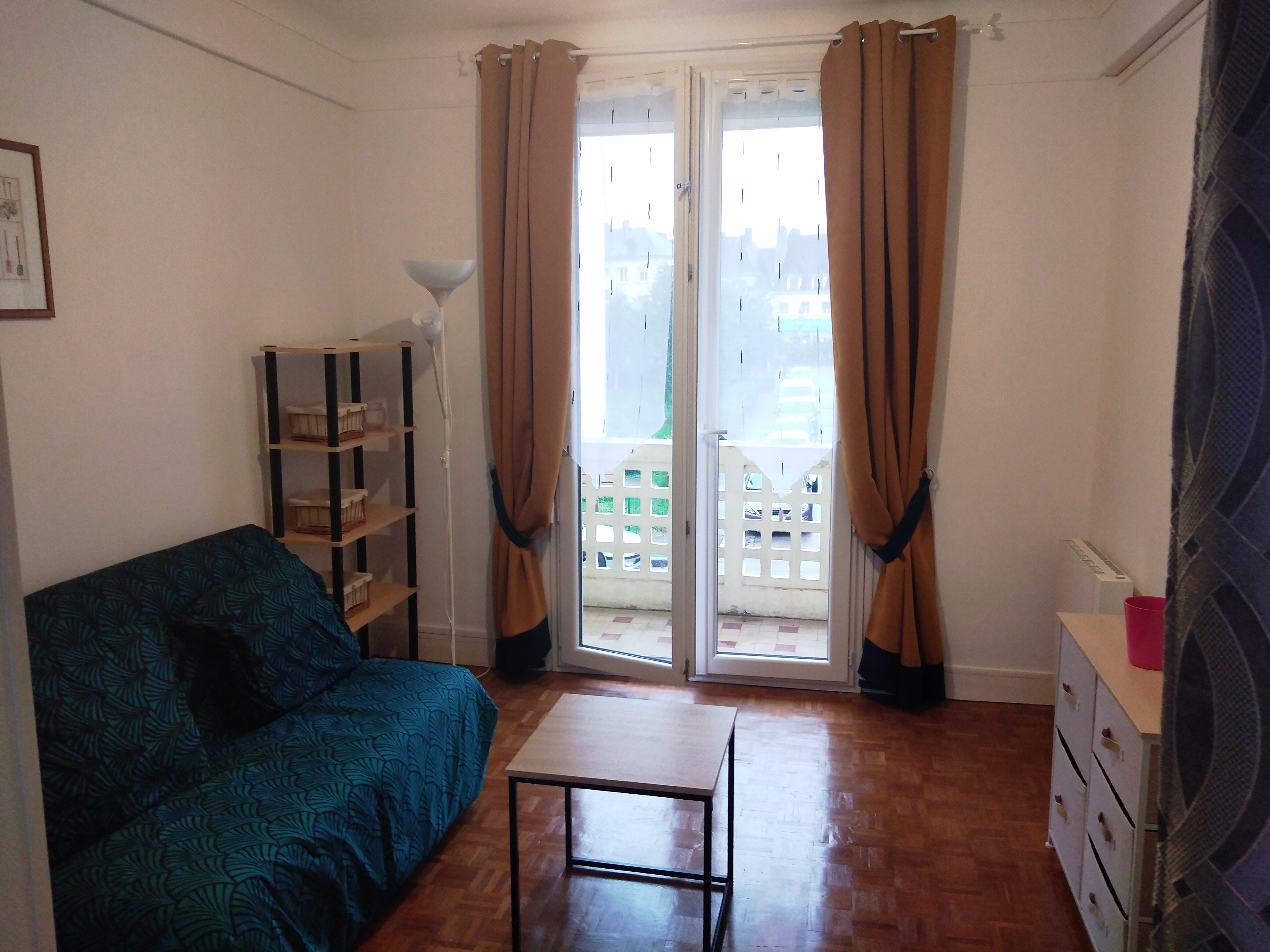 Appartement meublé de type T1 de 22.34 m² avec balcon et cave 
