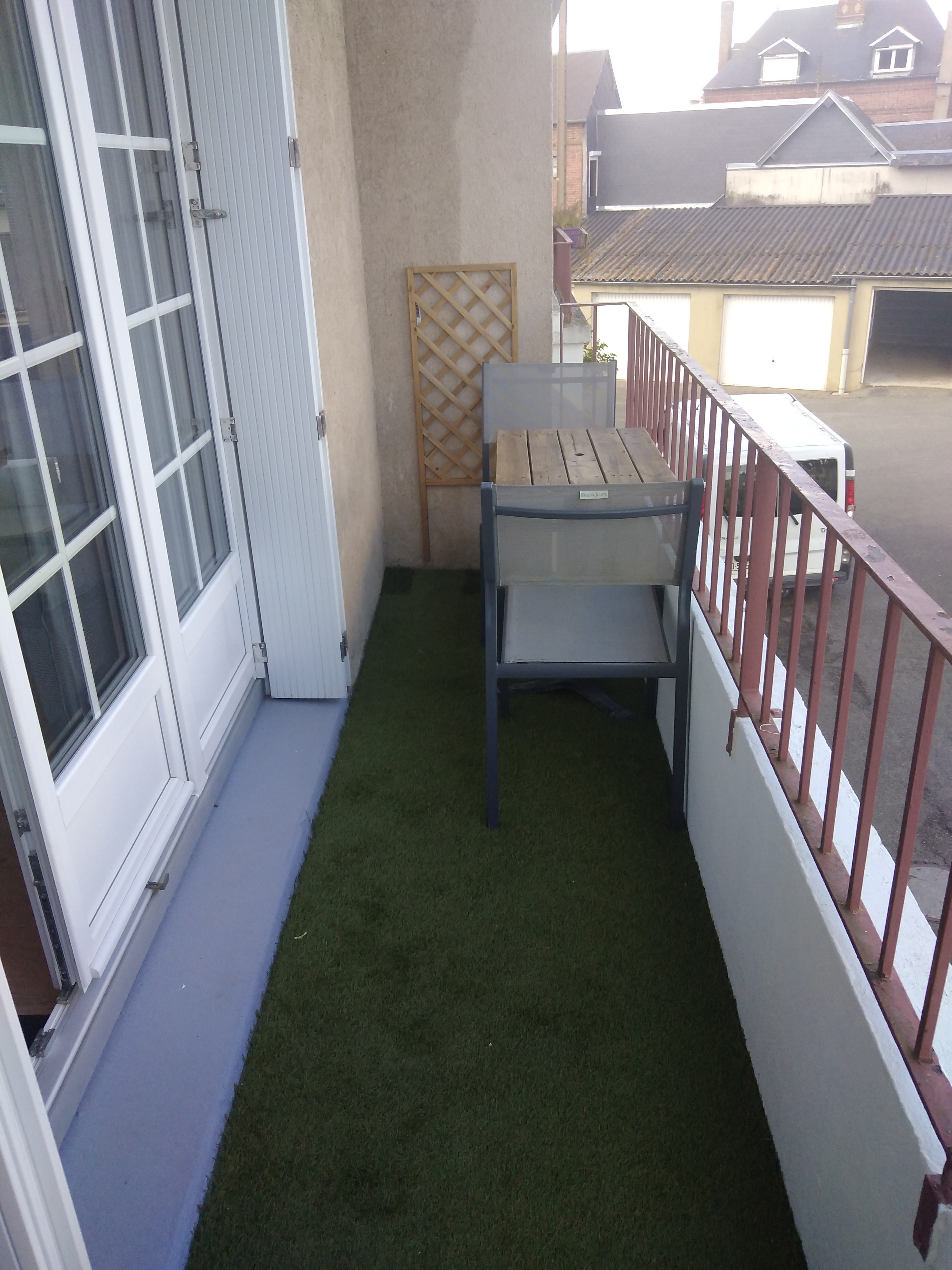 Appartement meublé de type T1 de 19.33 m² avec balcon et cave 