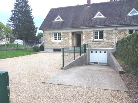 Maison T5 de 119 m² à ANDE avec sous sol et jardin