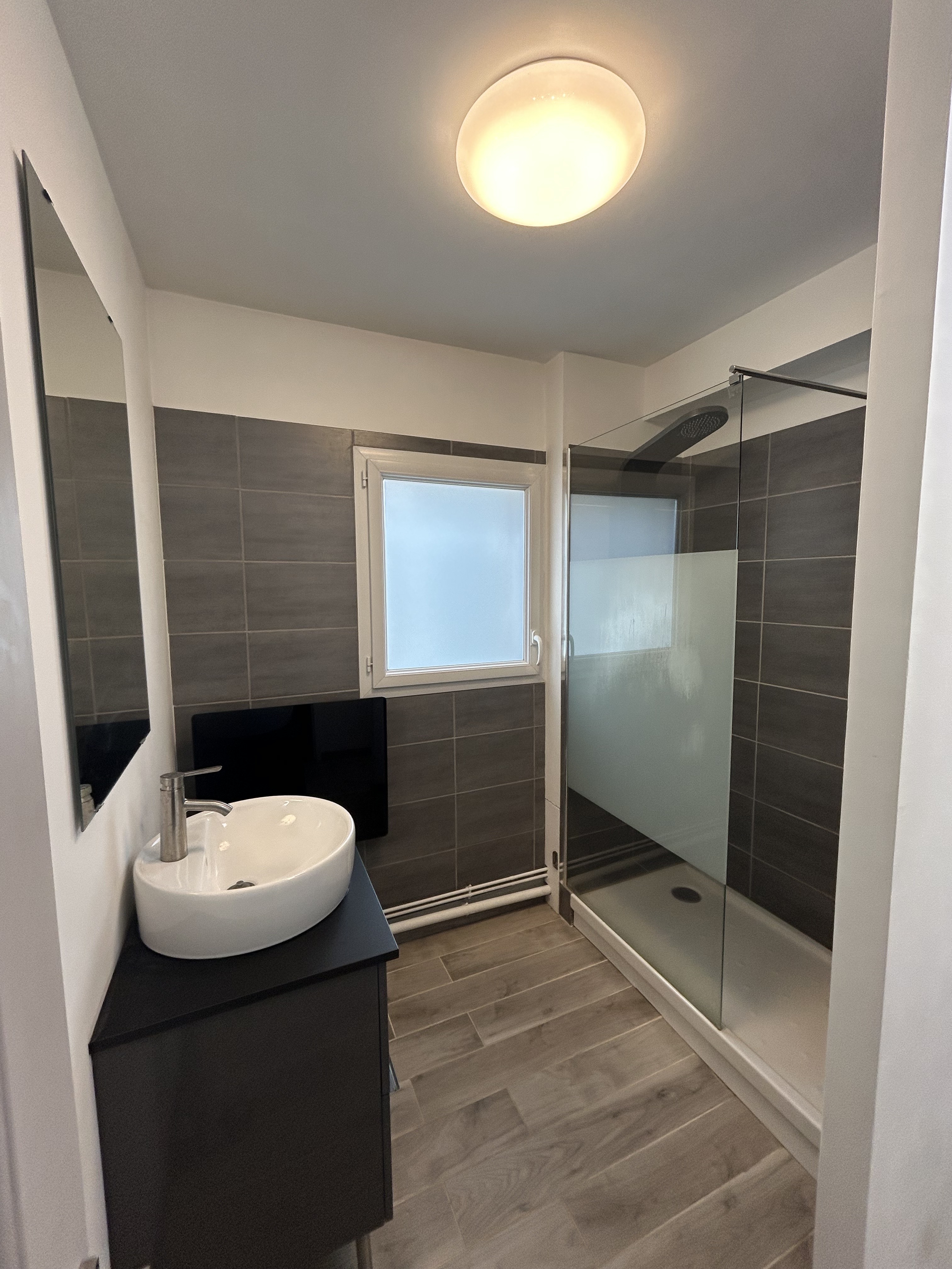 Appartement T2 avec place de parking et cave LOUVIERS  (47.59m²)