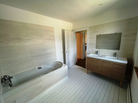 Belle maison T4 à Quatremare (122m²) avec jardin, charretterie et garage