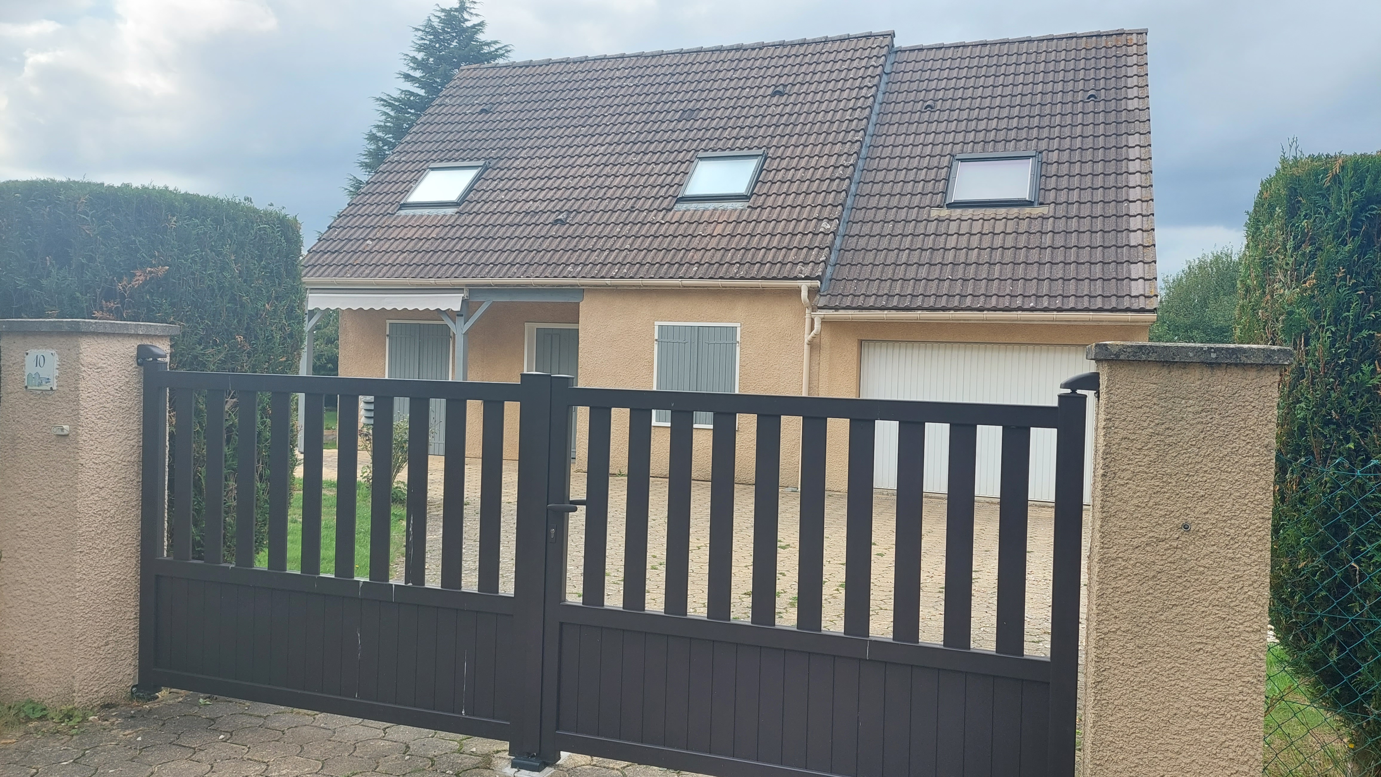 Belle maison T5 à Montaure avec jardin, terrasse et garage