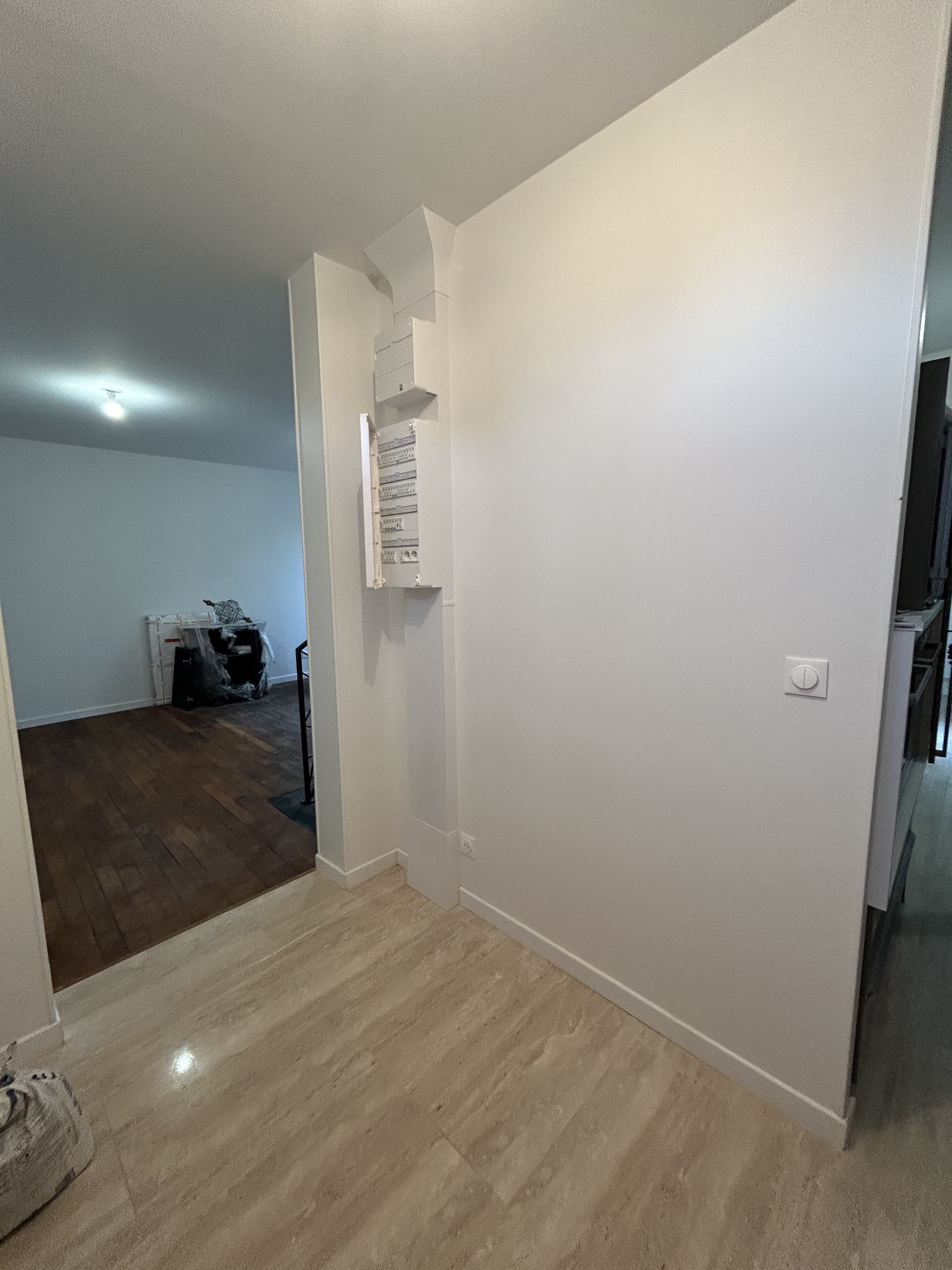 Maison T4 à Louviers (81m²) avec courette intérieure et sous sol