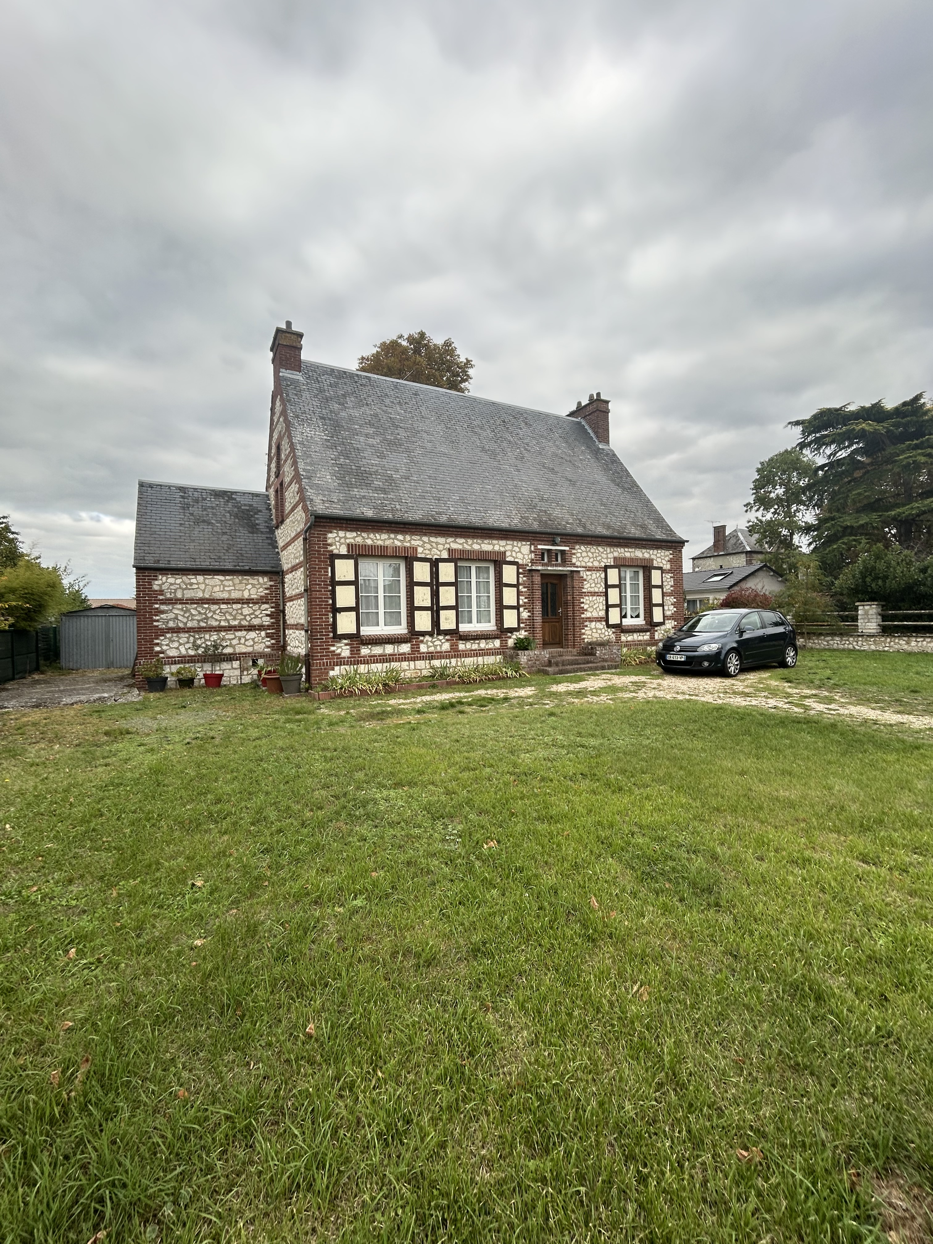 Belle maison T4 (109.70m² m²) à COURCELLES SUR SEINE (27940) avec jardin, garage et cave