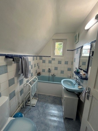 Belle maison T4 (109.70m² m²) à COURCELLES SUR SEINE (27940) avec jardin, garage et cave