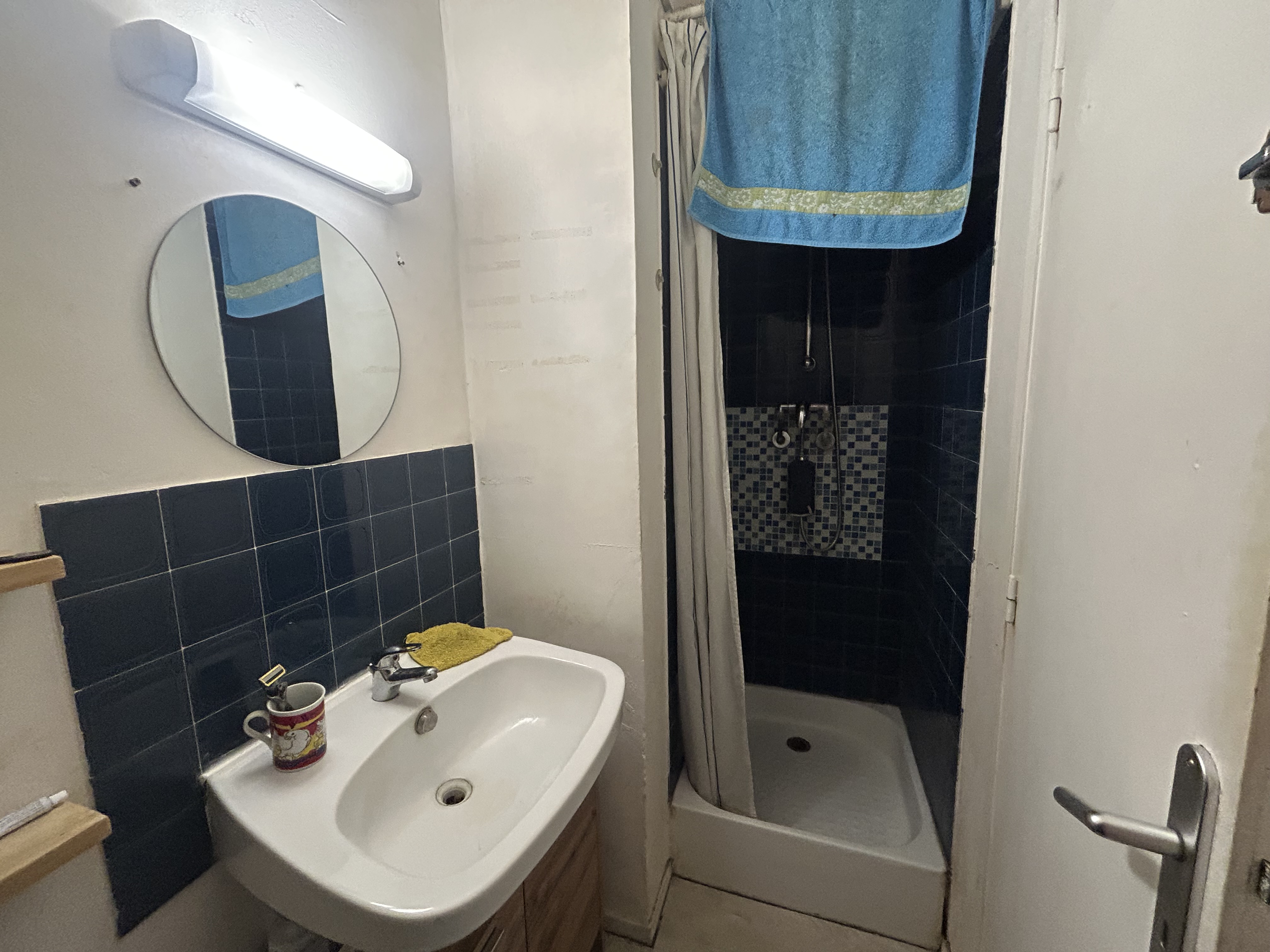 Appartement T2 de 19 m² à Louviers avec place de parking