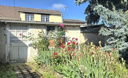  Belle maison de ville (137m²) à LOUVIERS avec jardin, garage et cave