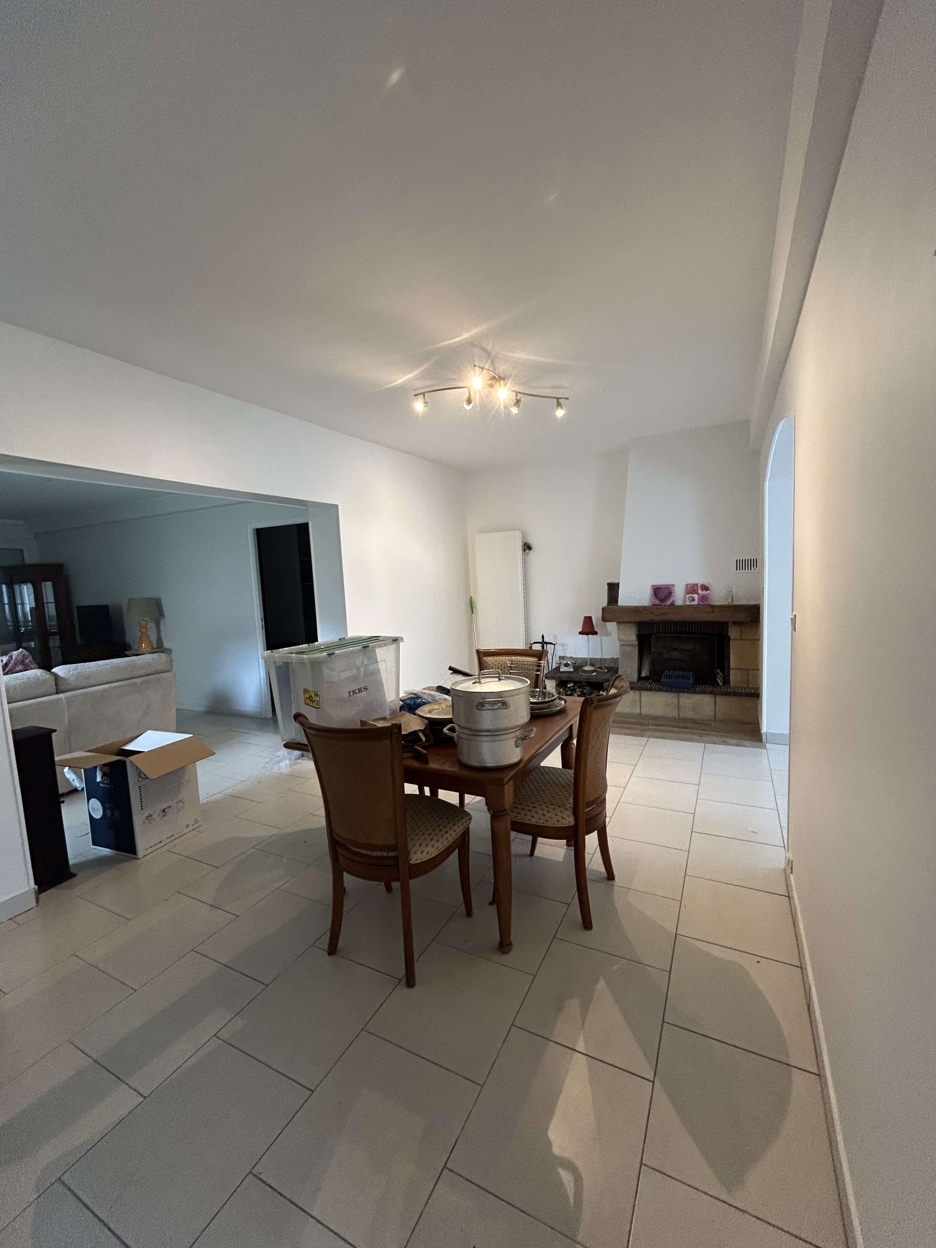 Belle maison de ville (137m²) à LOUVIERS avec jardin, garage et cave
