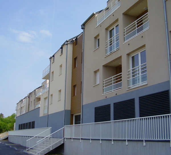 Appartement T1 de 31.56 m² avec terrasse et place de parking  