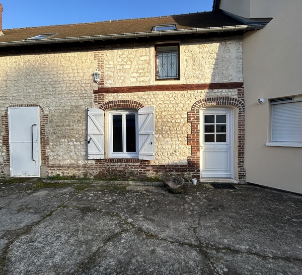 Appartement T2 avec place de parking Le VAUDREUIL (30m²)