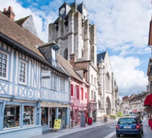 "La Normandie vue du ciel, Louviers"