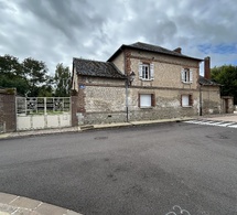 Belle maison T6 à la VAUDREUIL (110m²) avec jardin et dépendance