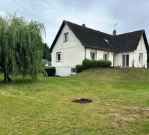 Belle maison T6 à Fontaine-Heudebourg (131.78m²) avec jardin, terrasse et sous sol complet