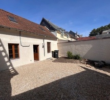 Maison T2BIS en duplex, (44m²) avec cour gravillonée à Louviers